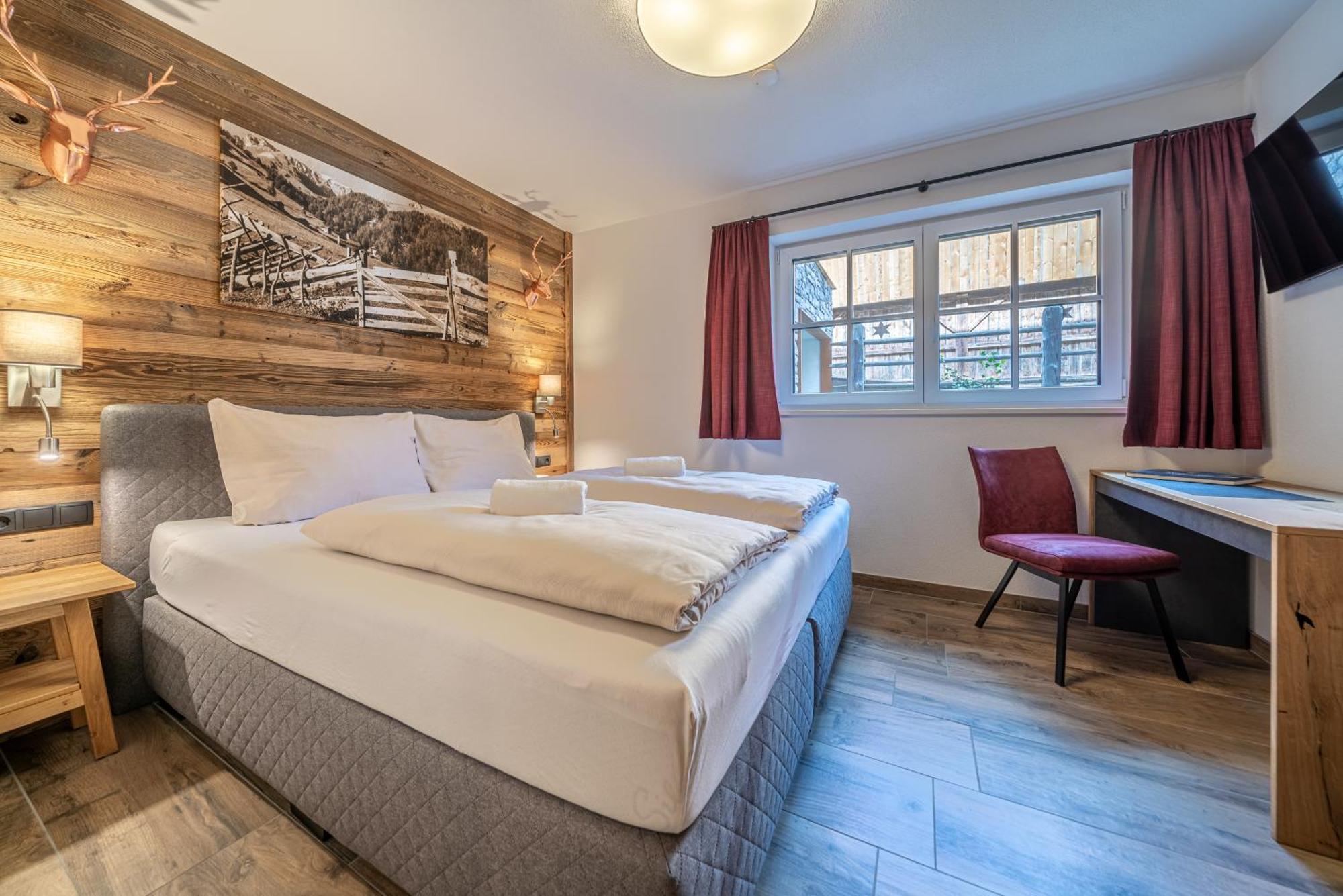 Der Ortnerhof - Hotel & Reiterhof Prägraten Extérieur photo