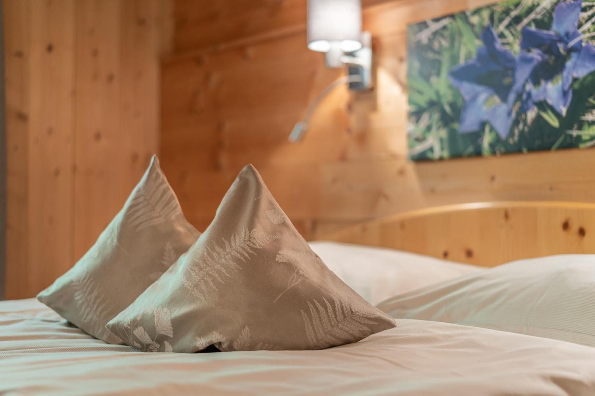 Der Ortnerhof - Hotel & Reiterhof Prägraten Chambre photo