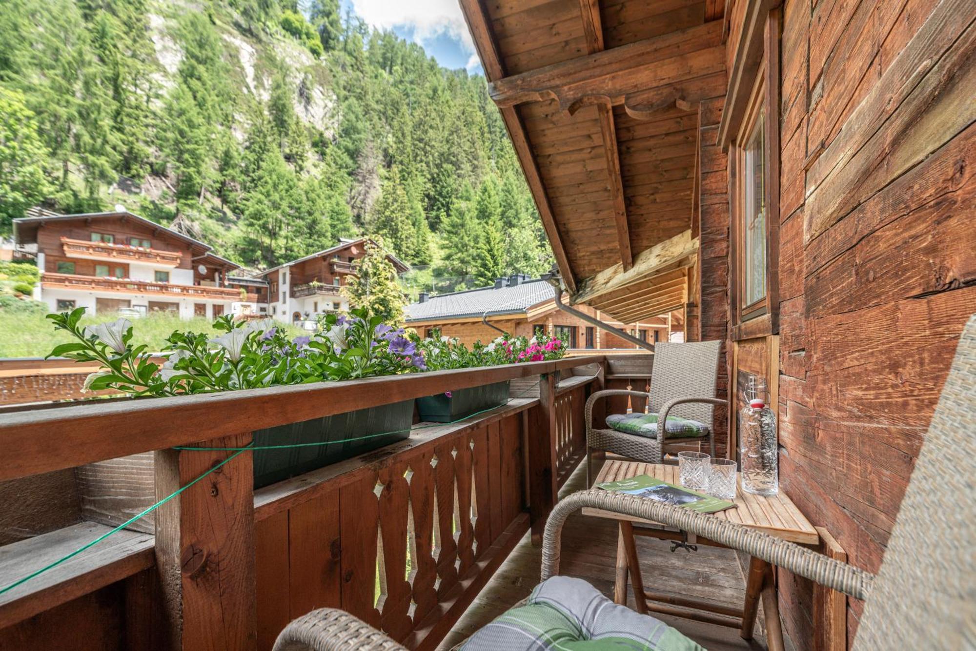 Der Ortnerhof - Hotel & Reiterhof Prägraten Chambre photo